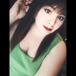 Meet your Posher, Megan